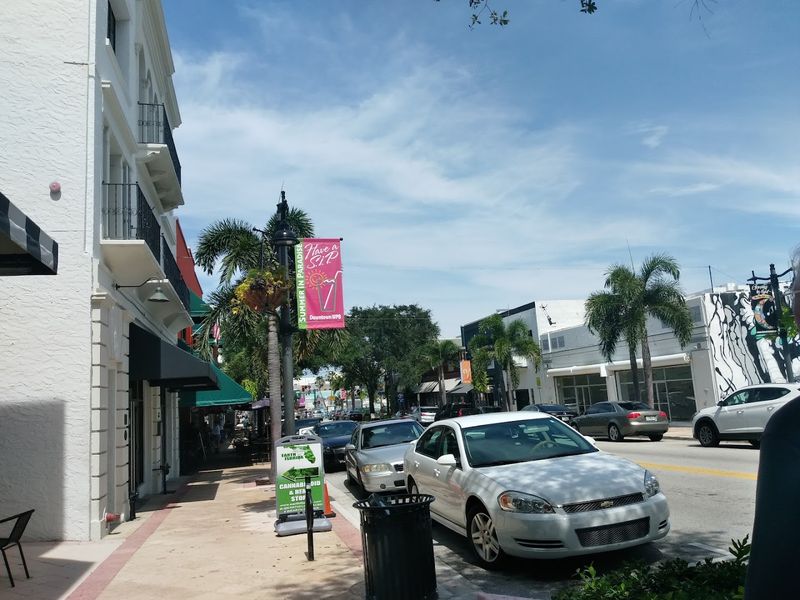 The Neighborhood Around the Street