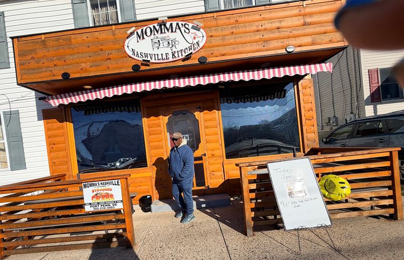 Momma's Nashville Kitchen