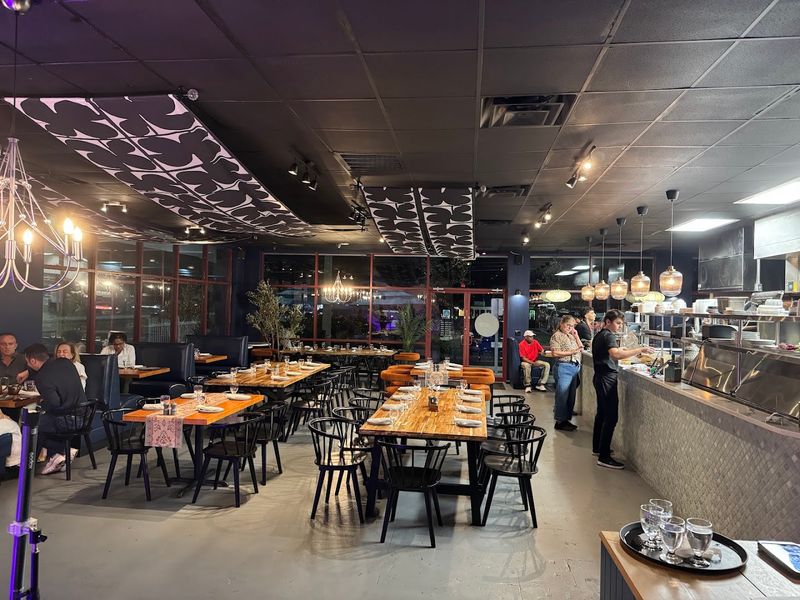 The Service Experience: Attentive Without Being Intrusive