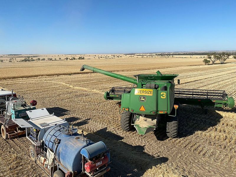 Australia – Approximately 4.0 Million Square Kilometers