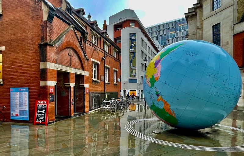 London School of Economics and Political Science (UK)