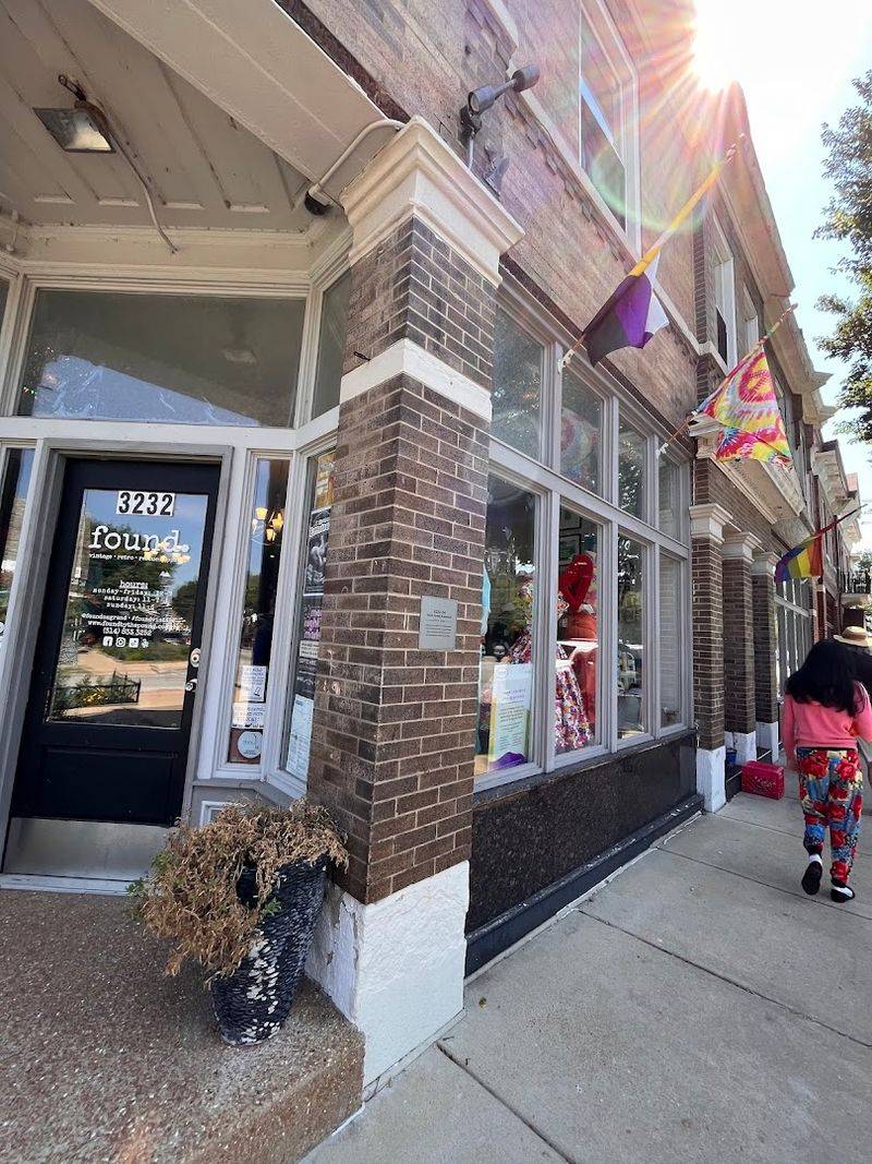 Found Vintage — St. Louis