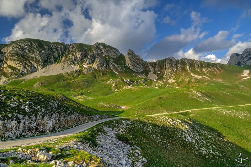 Durmitor National Park, Montenegro: The High-Altitude Wilderness That Feels Bigger Than Life