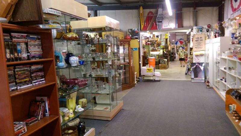 The Staff Experience and How the Mall Feels to Navigate