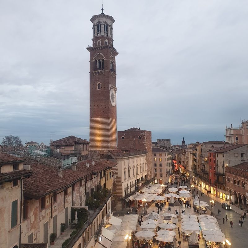 Climb Torre dei Lamberti
