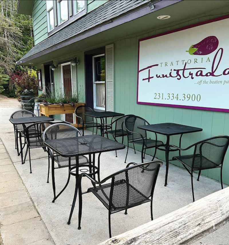 Trattoria Funistrada (Maple City)