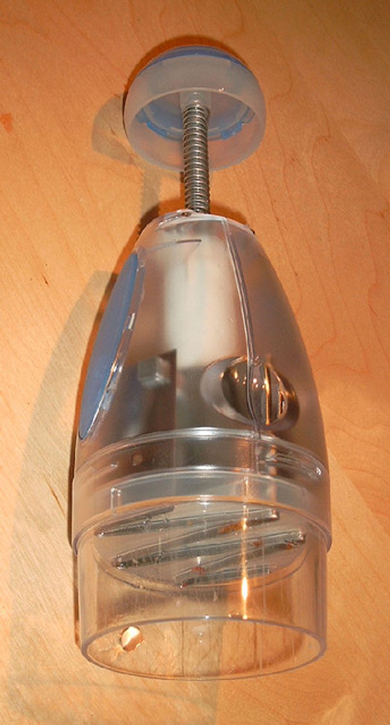 Onion Chopper with Metal Grid