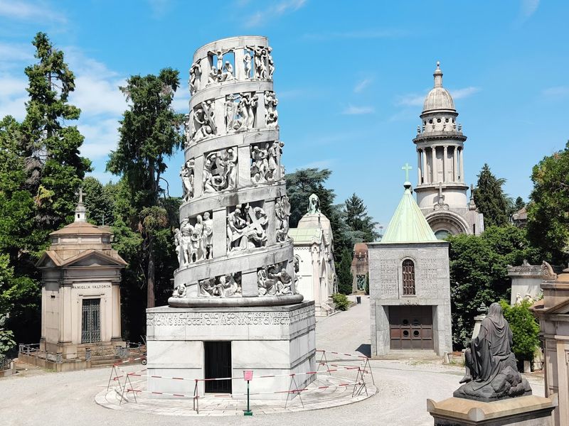 Cimitero Monumentale (Milan, Italy)