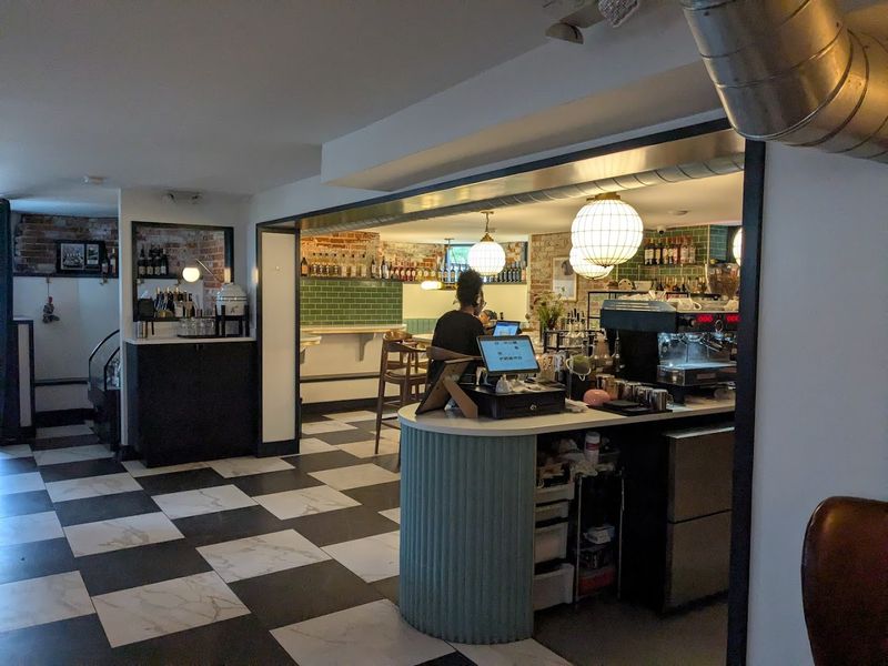 Cafe Sous Terre (Detroit): French-inspired with quiet, trendy lounge; extended hours for lingering; 4.7 rating.