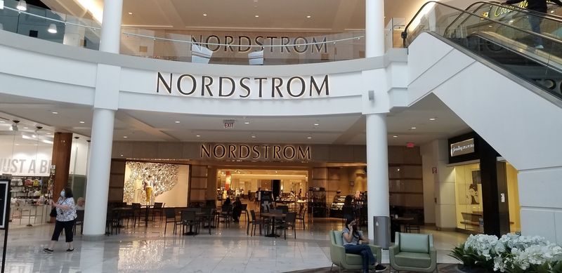 Menlo Park Mall in Edison Keeps Central Jersey Shoppers Coming Back