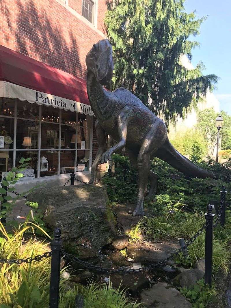 The Bronze Statue Downtown: Haddy Takes Center Stage