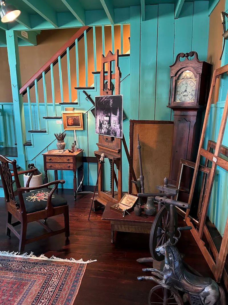 A Studio That Time Did Not Erase