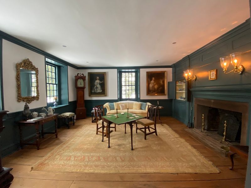 Period Furnishings That Transport You to 1780