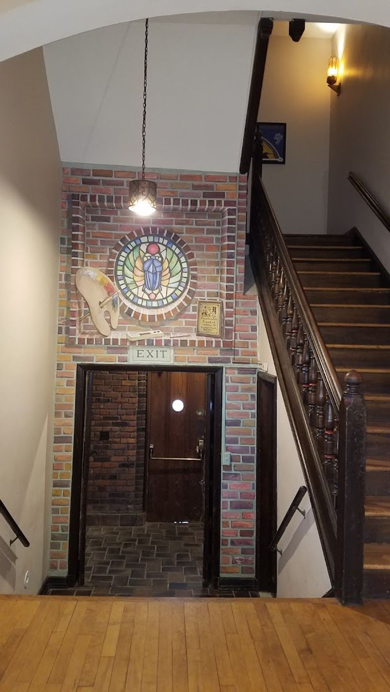 The Artists Who Actually Live and Work Here