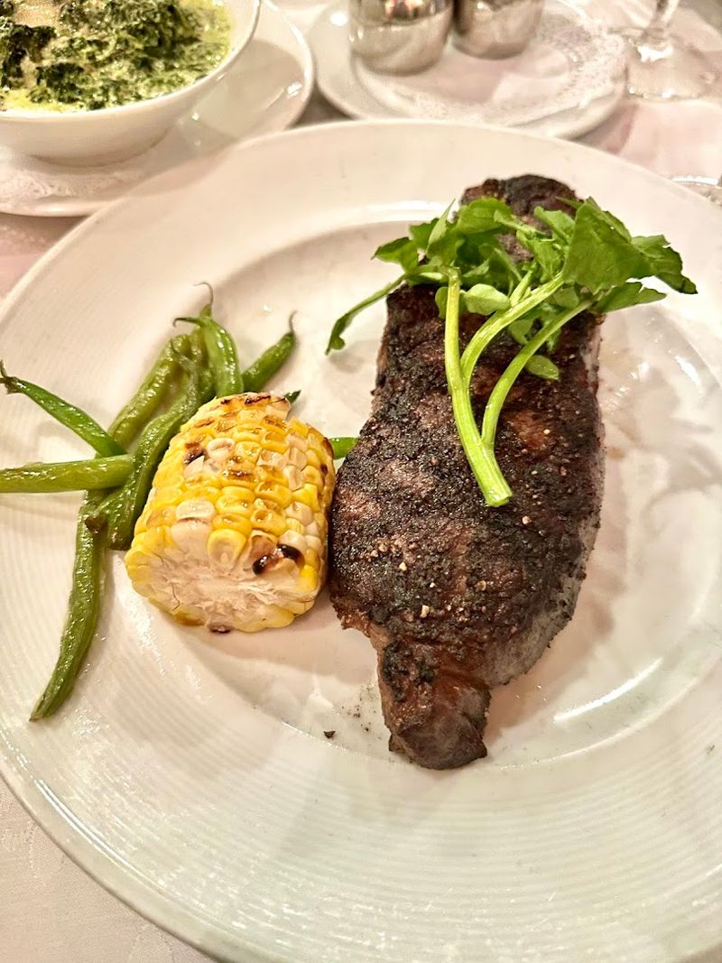 A Local Spot That Competes With the Big City