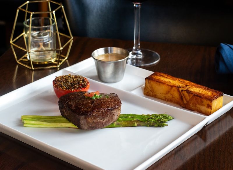 Why Birmingham Pub Earns Its Place in the Michigan Dining Conversation