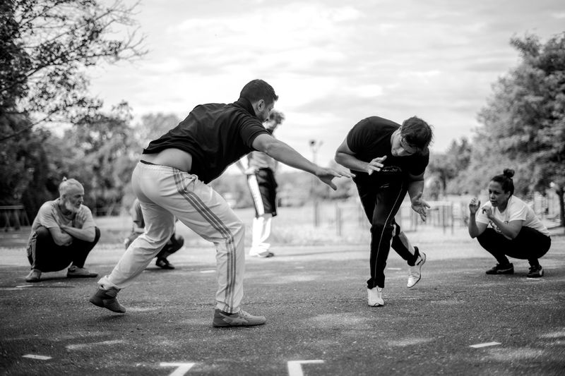 The Roda Pulls Everyone In