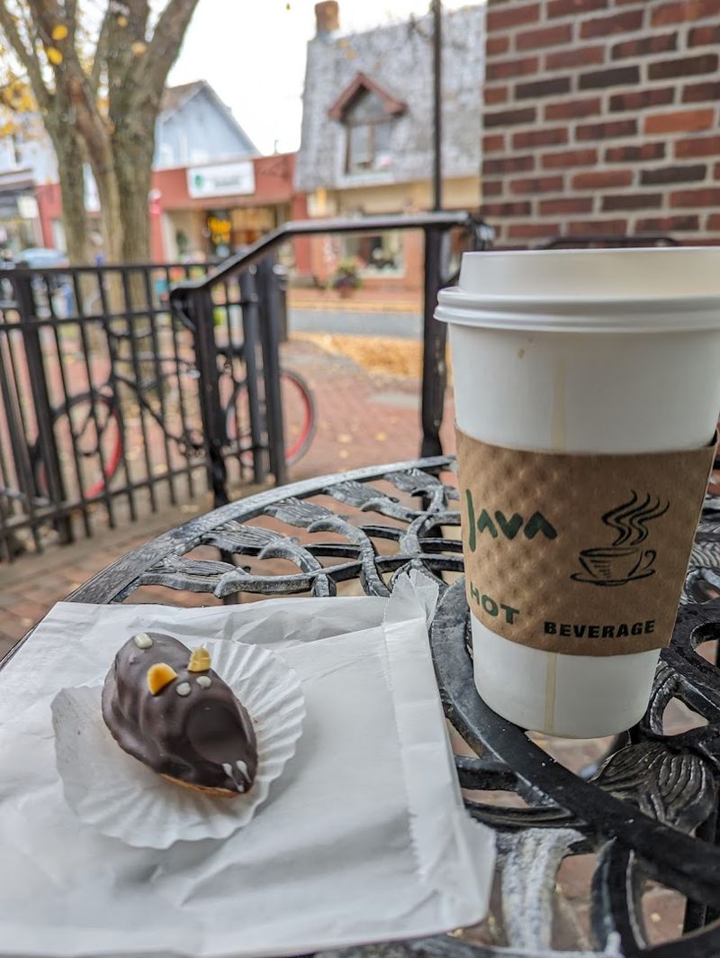 Why Red Bank Keeps Coming Back