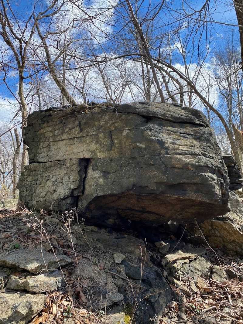 The Volcanic Geology Behind the Mountain