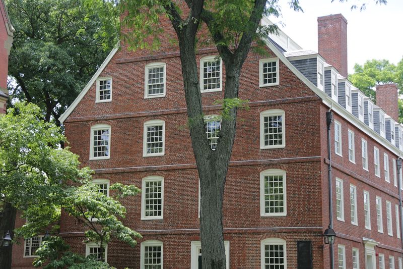 A Georgian Brick Beauty That Has Lasted 300 Years