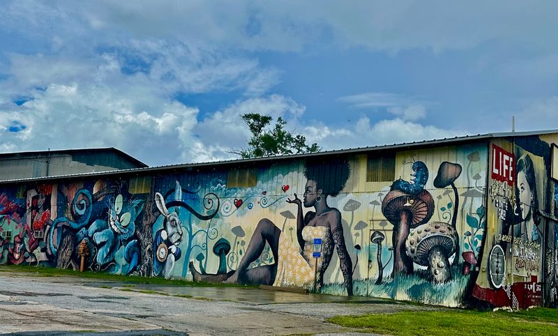 The Murals That Stop You Mid-Stride