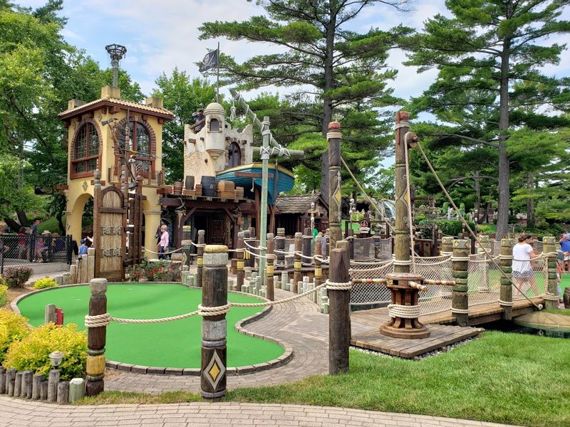 Two Courses, Two Very Different Experiences