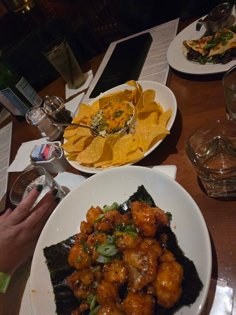 The Atmosphere That Keeps Regulars Coming Back