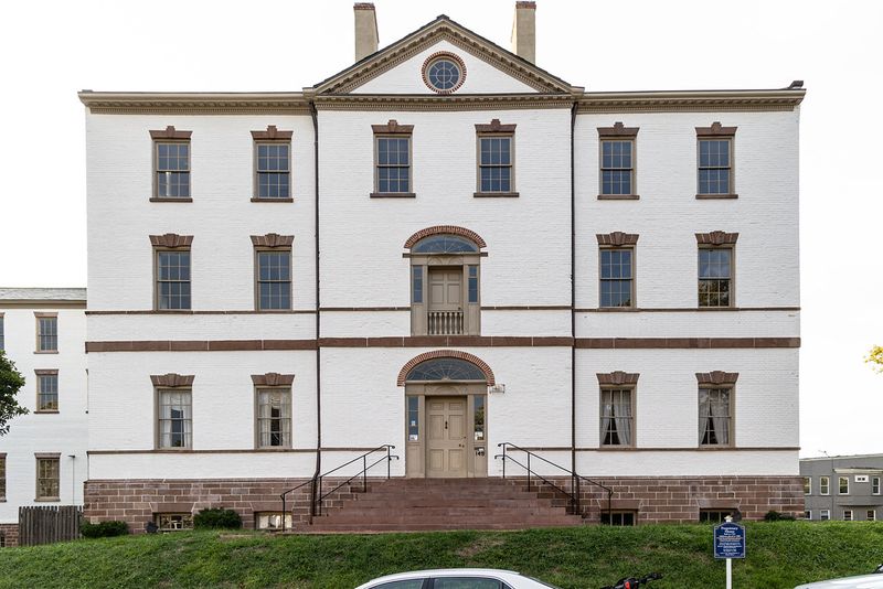 Planning the Visit: Practical Tips Worth Knowing