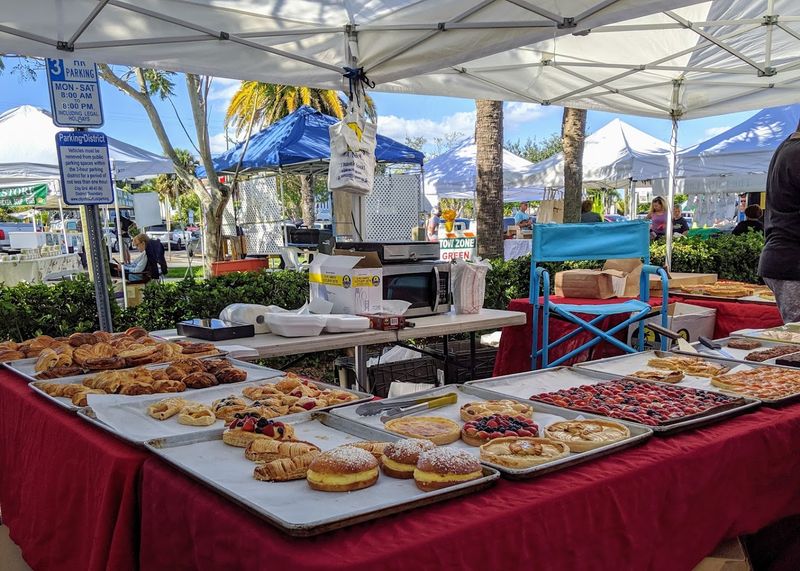 Community Atmosphere: Small Town Warmth Without Small Town Limitations