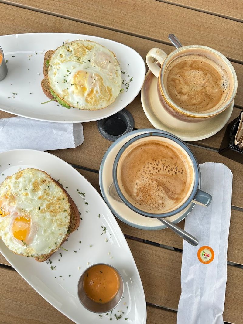 Breakfast and Coffee Worth Waking Up For