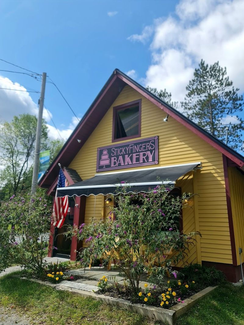 Sticky Fingers Bakery — West Dover