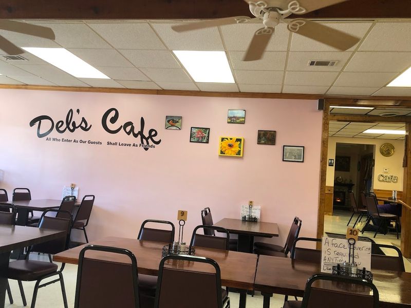 Deb’s Cafe