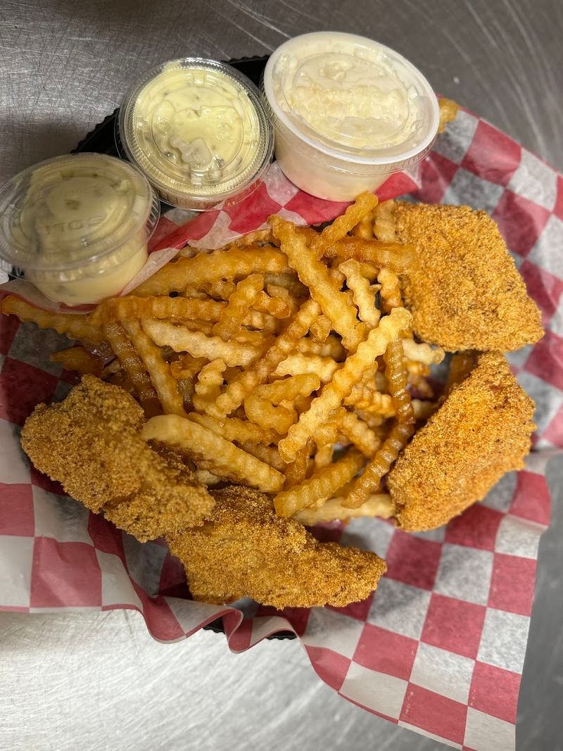 Fried Pickles and Cheese Fries Bring the Table Together