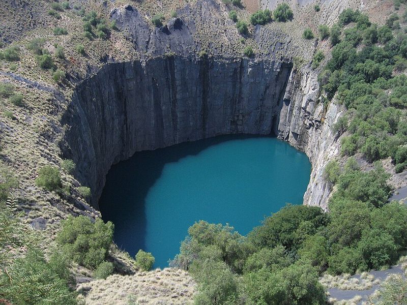 Kimberley Big Hole, South Africa - Diamond Legacy