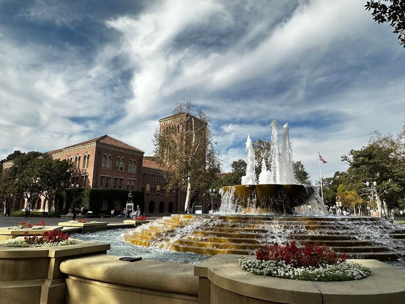 University of Southern California (USC)