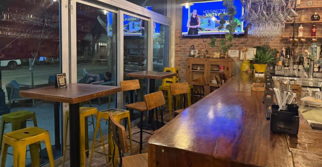 10 Florida Gastropubs Worth Staying Out Late For