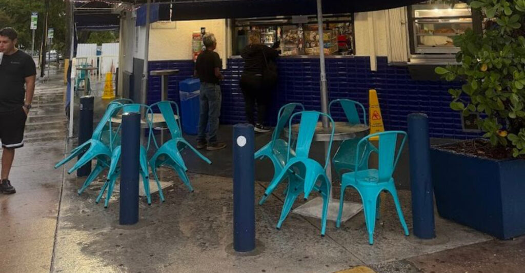 10 Hole-In-The-Wall Restaurants in Miami That Locals Swear Have the Best Food