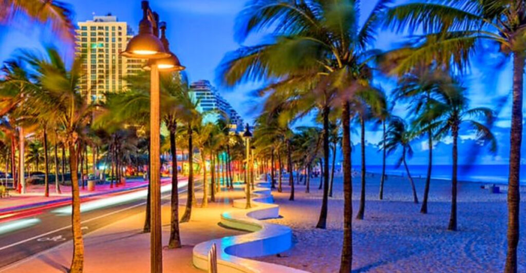 12 Florida Waterfront Walks Perfect for Peaceful Spring Evenings