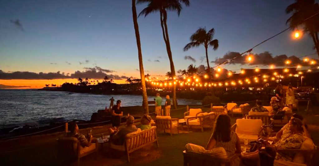 12 Incredible Island Restaurants in Hawaii Worth the Trip