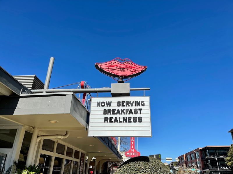 South Congress Avenue (SoCo)