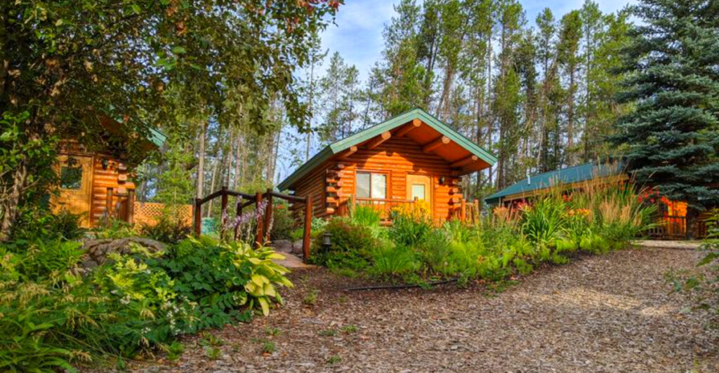 13 Cozy Montana Cabins and Lodges Perfect for a Quiet Getaway