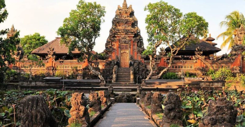 14 Breathtaking Temples in Bali That Feel Almost Unreal