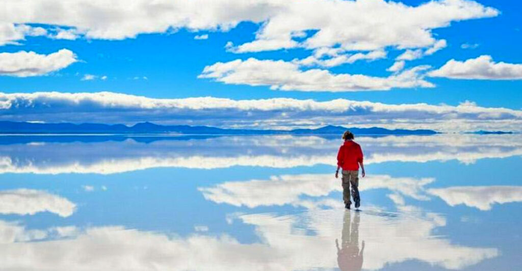 14 Surreal Salt Flat Destinations Around the World