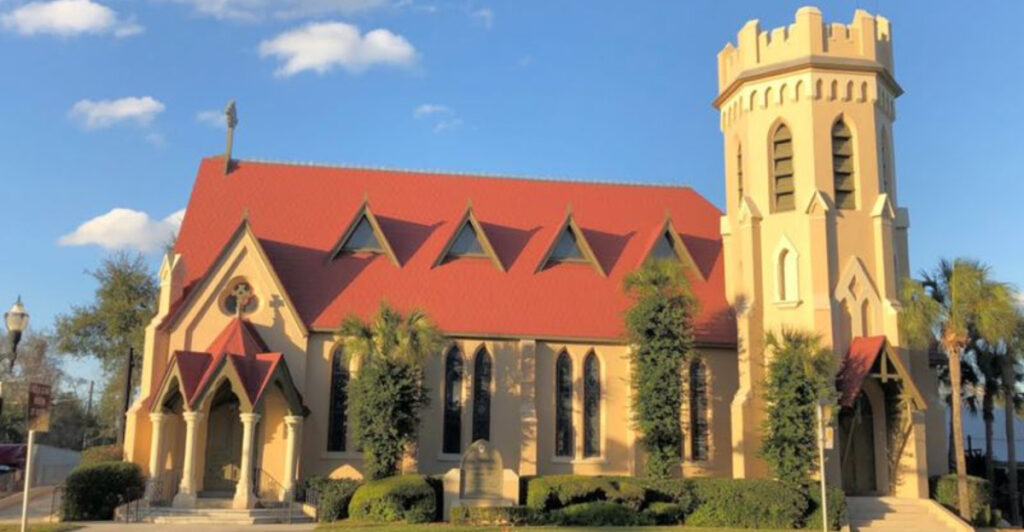 15 Beautiful Churches in Florida That Feel Like Hidden Architectural Treasures