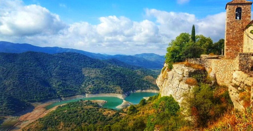 15 Beautiful Spanish Wine Regions That Feel Straight Out of a Storybook