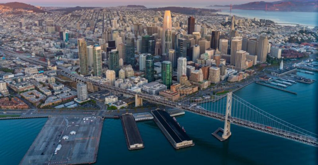 15 Cities With the Most Iconic Skylines in the World