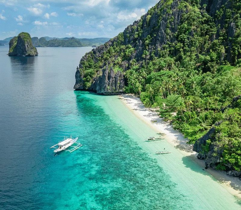 Entalula Beach, Philippines