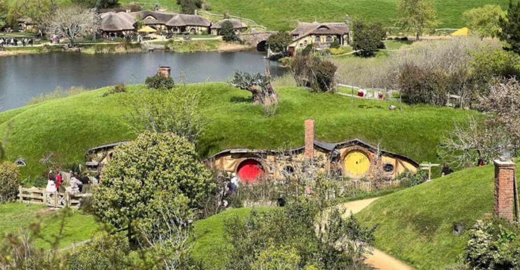 15 Iconic Places That Became World-Famous Thanks to Movies