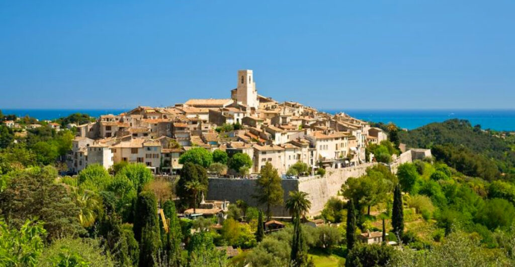 15 Must-Visit Villages in Southern France for a Perfect Escape