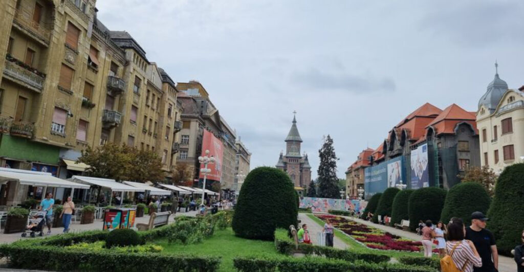 15 Vacation Destinations Where the U.S. Dollar Still Goes Surprisingly Far